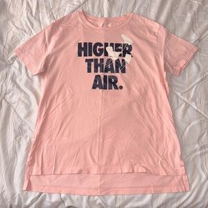 Nike Tee‎